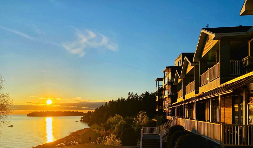 Ôrigine artisans hôteliers