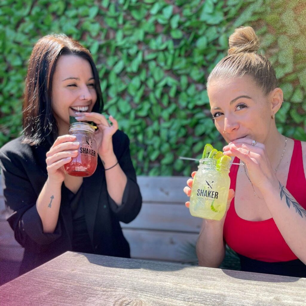 Shaker Cuisine & Mixologie